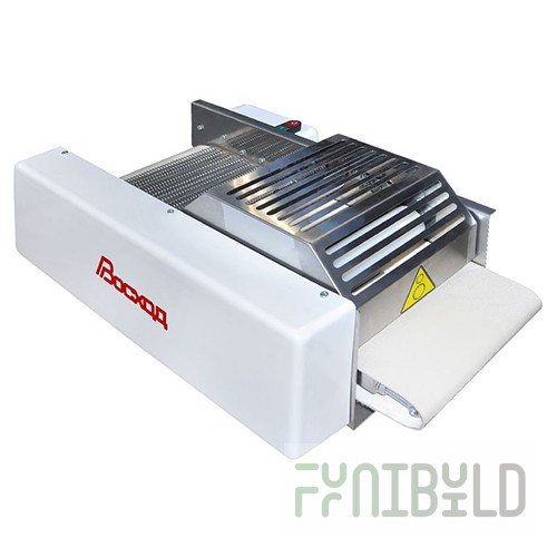 Croissant dough rolling machine
