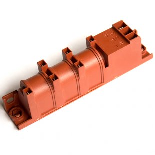 Electric ignition for a gas stove with 6 burners