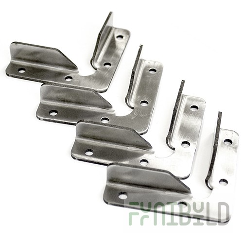 Set of fasteners for fixing the combi steamer