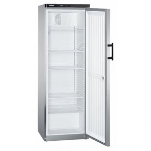 Refrigerated cabinet LIEBHERR GKvesf 4145 (600x610x1800 in, 373 l, +1°C to +15°C)