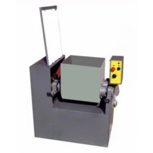 Horizontal dough mixer for tough dough Penzmash TMM-03 (500x920x900mm, 1.5 kW, 183 kg, 70 l)