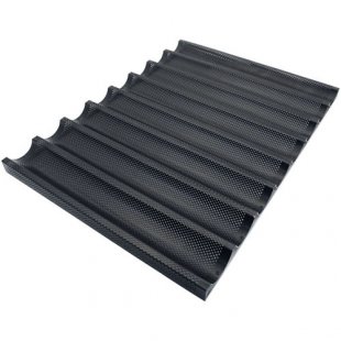 Perforated aluminum baguette tray with non-stick coating 600x400 in
