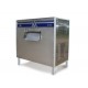 Ice makers flake ice