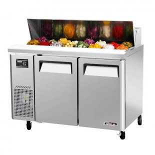 Refrigerated table Turbo Air KHR12-2-700 for collecting sandwiches