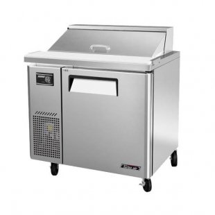 Refrigerated table Turbo Air KHR9-1-700 for collecting sandwiches