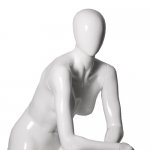 Glance 09 - Female mannequin, seated