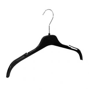 ECRN 38 \ Plastic hangers (Italy)