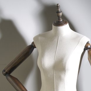 Originals 04 \ Torso Mannequin with Wooden Arms, Female