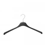 CL 45 - Plastic hangers (Italy)