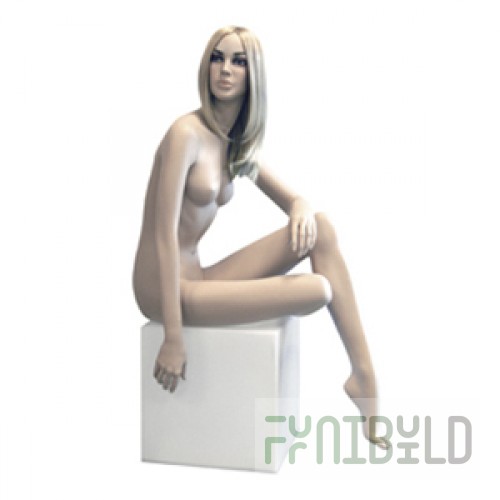 Look Type 4 - Female mannequin, seated (with make-up)