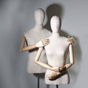 Originals 01 \ Torso Mannequin with Wooden Arms, Male