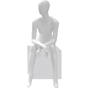 Glance Matte 09 \ Female mannequin, seated