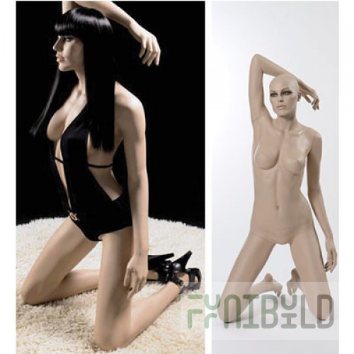 Gold 07 - Female Mannequin