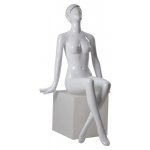 E 02 \ Female mannequin, seated