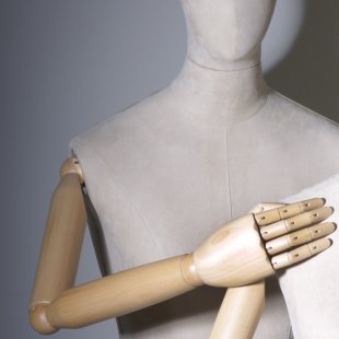 Originals 01 \ Torso Mannequin with Wooden Arms, Male