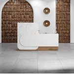 Callisto Minimal Curve Front Desk