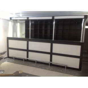 White square bar counter for bar and restaurant