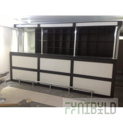 White square bar counter for bar and restaurant