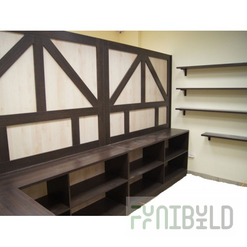 Czech false panel shelving for a live beer store