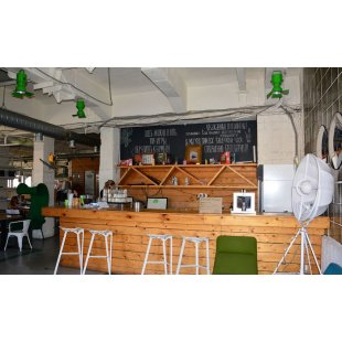 Cedar bar counter for beer shop bar and restaurant