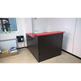 Reception desk compact G shape Red on dark