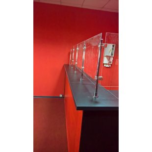 Arlecchino reception desk red and black with glass partitions