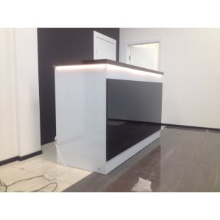 Reception Desk Black Plasma white with black glossy square