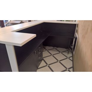Corner reception desk Square