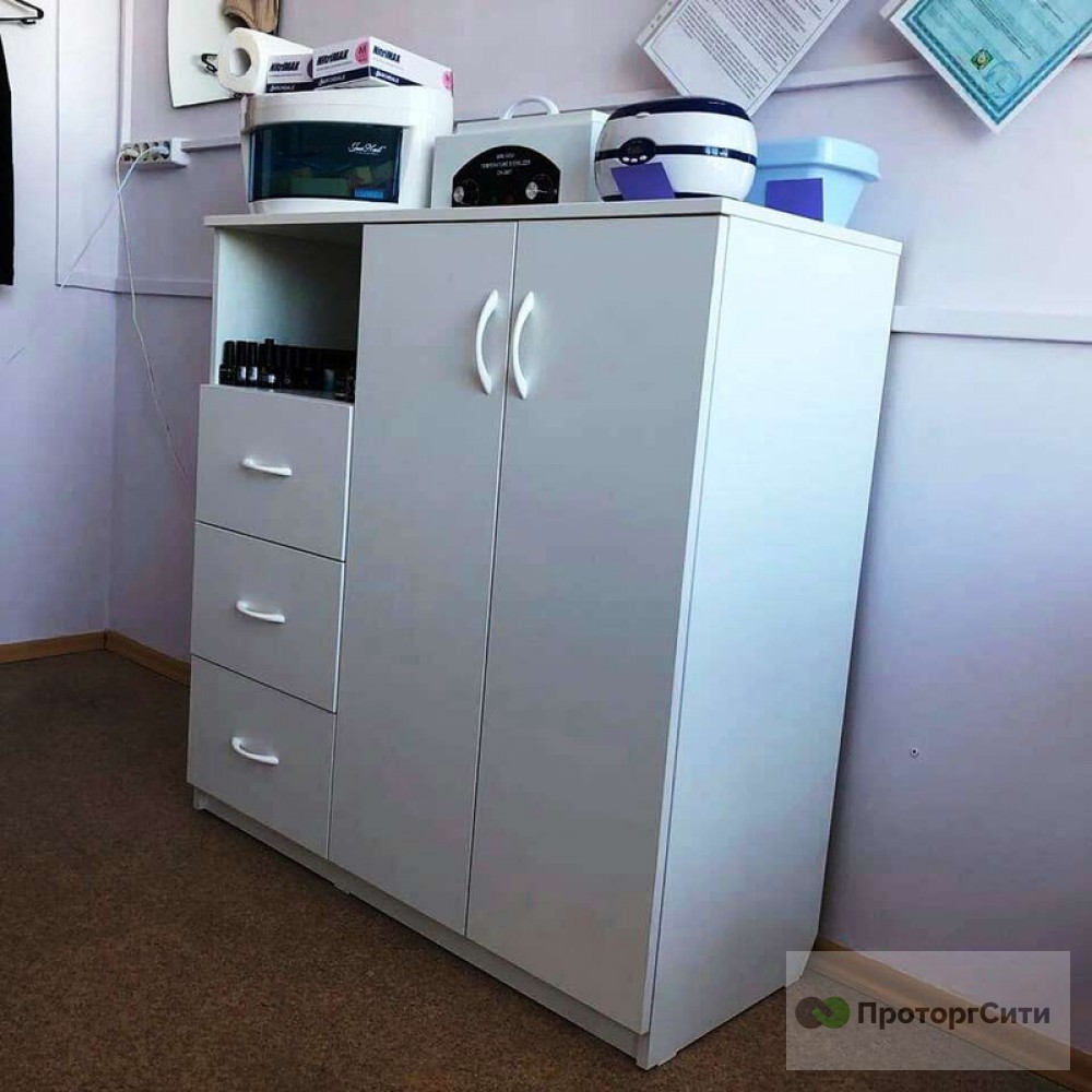 Furniture "Anamirta" for a manicure salon