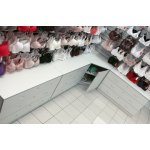 Trade furniture "Labaz" for a clothing store
