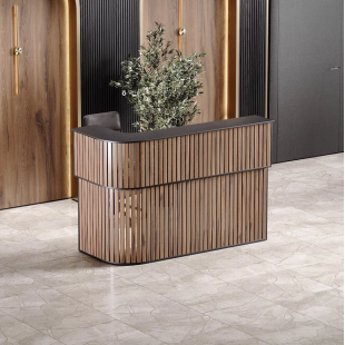 Aura Front Desk