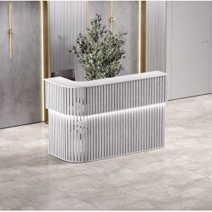 Aura Front Desk