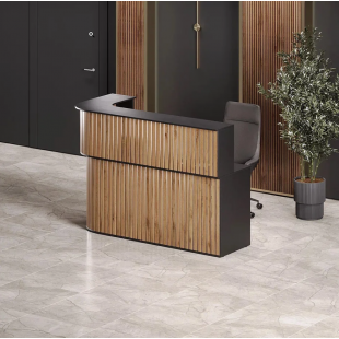 Aura Front Desk