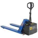 Vestil Battery-Powered Tote Lifter with 45 Vestil Battery-Powered Tote Lifter with 45