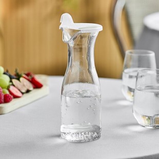 GET BW-1050-CL 18 oz. Customizable Polycarbonate Wine / Juice Decanter with Lid GET BW-1050-CL 18 oz. Customizable Polycarbonate Wine / Juice Decanter with Lid
