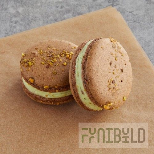 Macaron Centrale Vegan Hazelnut Pistachio Macaron - 48/Case