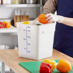 Choice 18 Qt. White Square Polypropylene Food Storage Container Choice 18 Qt. White Square Polypropylene Food Storage Container