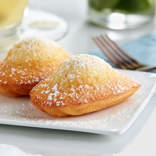 Patisseries Gourmandes Individually Wrapped Pure Butter Madeleine - 60/Case