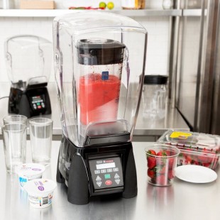 Waring MX1500XTX Xtreme 3 1/2 hp Commercial Blender with Programmable Keypad & LCD Screen, Adjustable Speed, and 64 oz. Copolyester Container - 120V