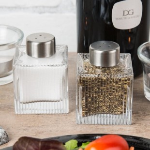 American Metalcraft GSPSR Vintage Collection 2 oz. Ribbed Square Glass Salt and Pepper Shaker Set - 12/Case American Metalcraft GSPSR Vintage Collection 2 oz. Ribbed Square Glass Salt and Pepper Shaker Set - 12/Case