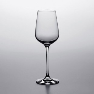 Lucaris Hip from Anchor Hocking Foodservice 14.5 oz. Chardonnay Wine Glass - 24/Case
