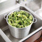 Town 38017 87 Qt. Tapered Aluminum Vegetable Colander with Handles