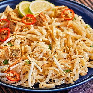 Lotus Foods Organic Traditional Pad Thai Rice Noodles 8 oz. - 8/Case Lotus Foods Organic Traditional Pad Thai Rice Noodles 8 oz. - 8/Case