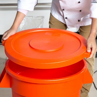 Carlisle 84102124 Bronco 20 Gallon Orange Flat Round Trash Can Lid