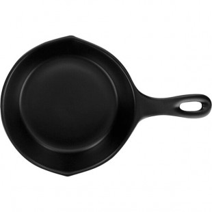 International Tableware Coal 10 oz. Black Stoneware Serving Skillet with Handle - 12/Case International Tableware Coal 10 oz. Black Stoneware Serving Skillet with Handle - 12/Case