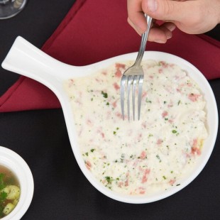 Tuxton BWP-114 18 oz. White China Fry Pan Server - 12/Case