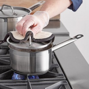Vigor SS1 Series 2 Qt. Stainless Steel Sauce Pan with Aluminum-Clad Bottom and Cover Vigor SS1 Series 2 Qt. Stainless Steel Sauce Pan with Aluminum-Clad Bottom and Cover