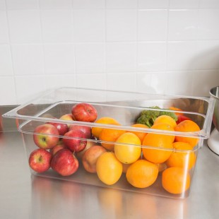 Carlisle 10203B07 StorPlus Full Size Clear Polycarbonate Food Pan - 8 Carlisle 10203B07 StorPlus Full Size Clear Polycarbonate Food Pan - 8