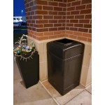 Commercial Zone 732153 PolyTec 42 Gallon Square Forest Green Trash Can