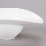 10 Strawberry Street SOMB-5BWL Somba 2 oz. Oval White Porcelain Rim Bowl - 48/Case 10 Strawberry Street SOMB-5BWL Somba 2 oz. Oval White Porcelain Rim Bowl - 48/Case